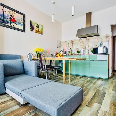 Luxe Beach Apartments דירה סן טרופז